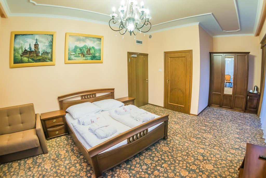 Victoria Cechini Hotel Krynica Zdroj Room photo